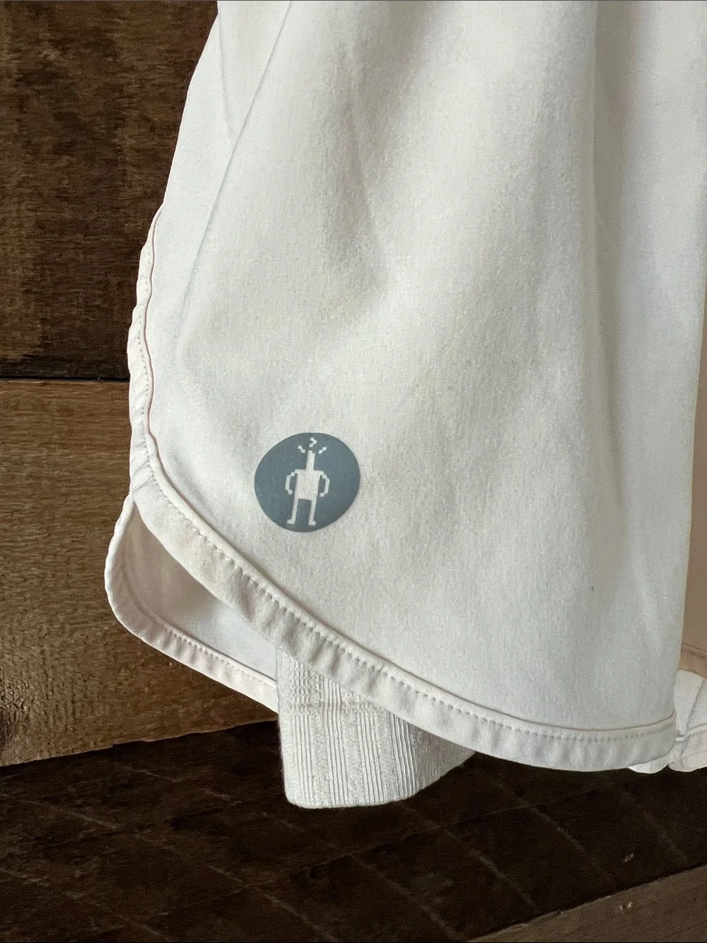 Smartwool Women's Intraknit Active Lined Shorts in Cream Tan Size Small - Picture 4 of 10